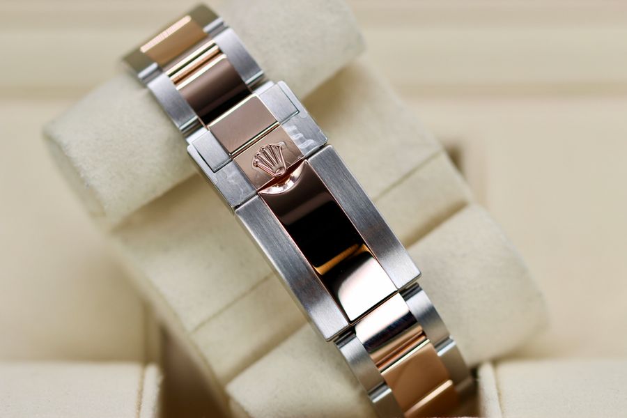 Rolex GMT Master II 126711 CHNR